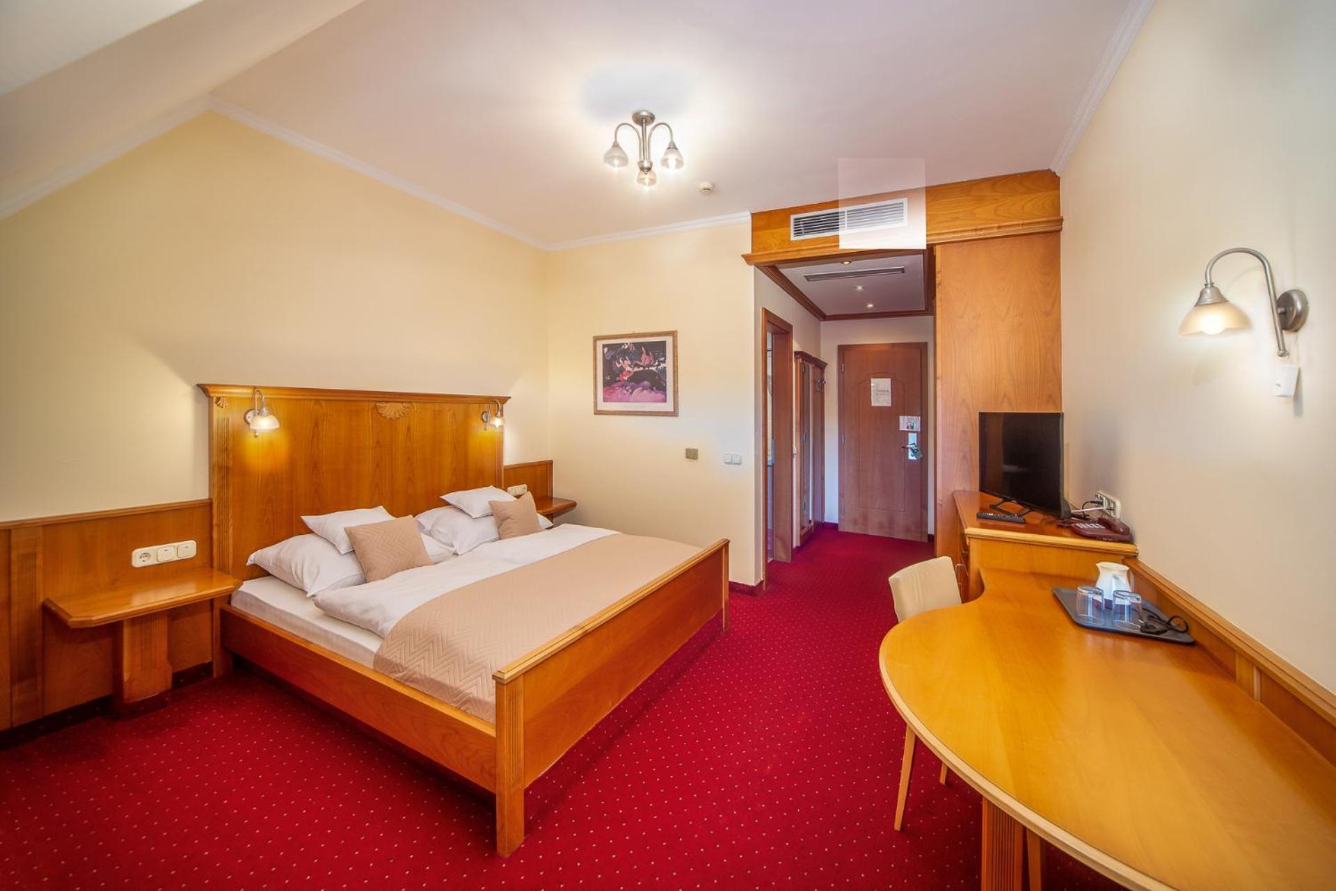 Hotel Wellness Kager 4*